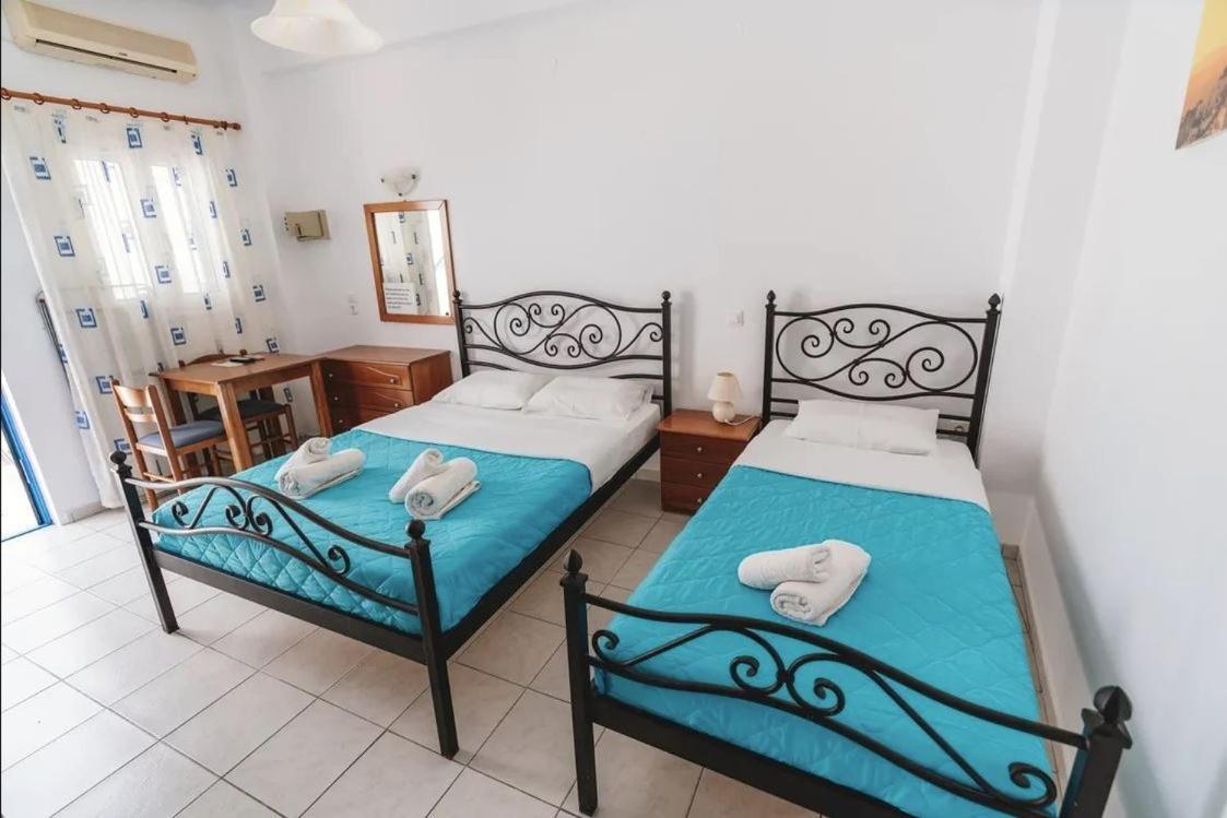 Spiridoula Villa - Santorini Seaside Retreats بيريسا المظهر الخارجي الصورة