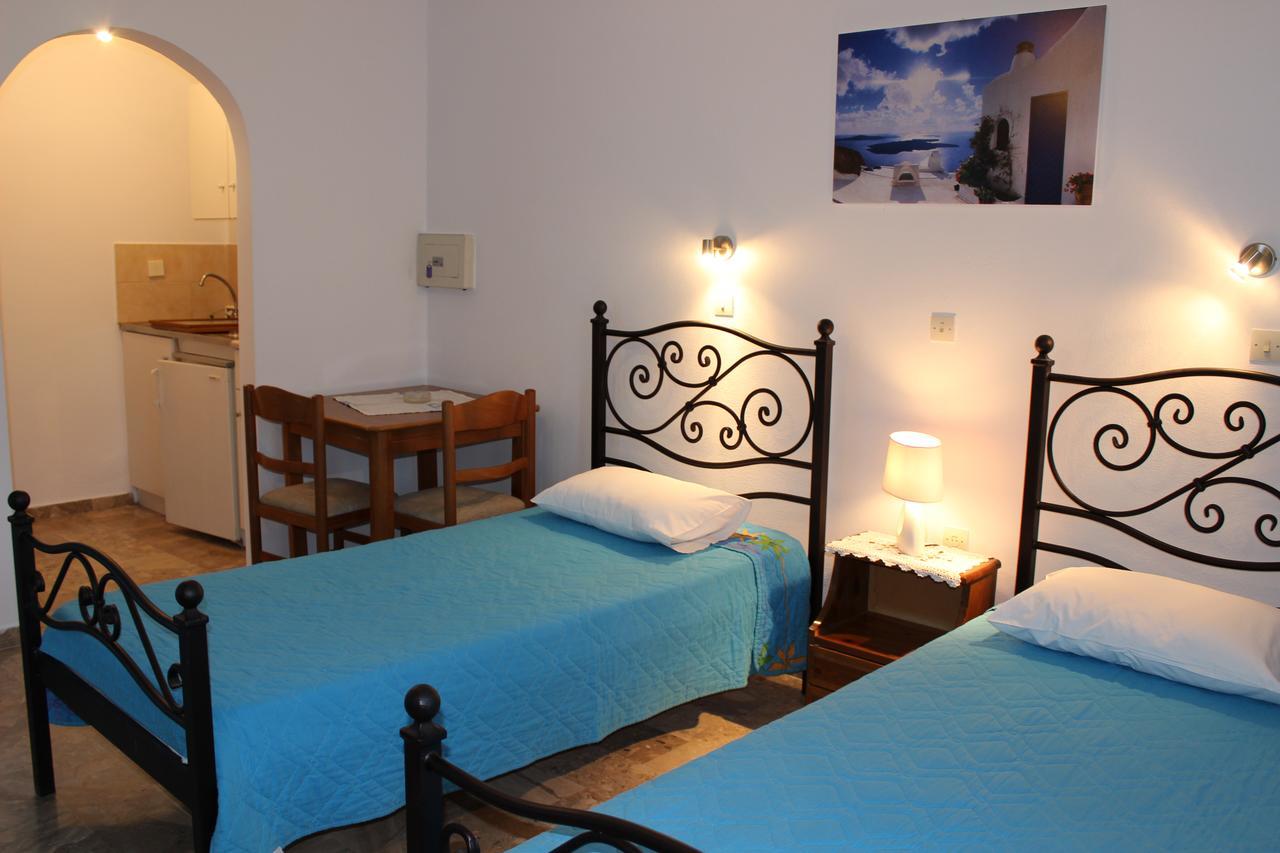 Spiridoula Villa - Santorini Seaside Retreats بيريسا المظهر الخارجي الصورة
